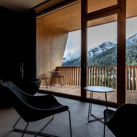 Hotel Arnica Scuol - Adults Only Exterior photo
